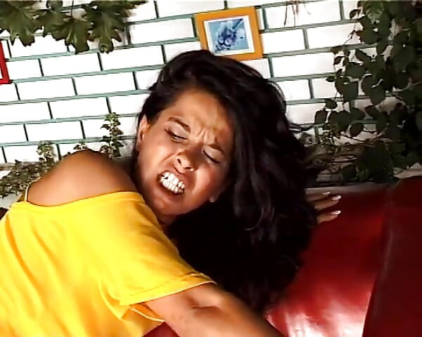 From Angelica Bella production DI DIETRO TUTTO scene 07