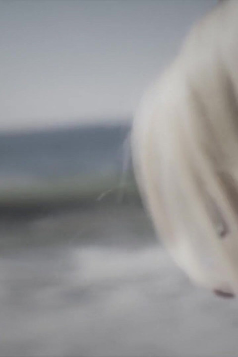 もっと深く。ケンナとマヌエルは情熱的なセックスに没頭する