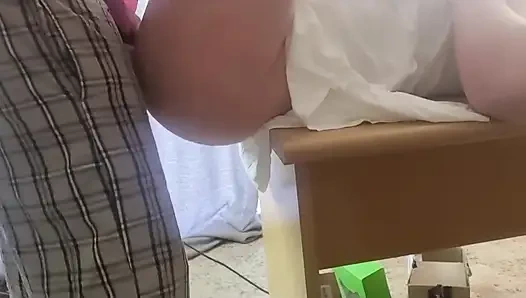 Close up - Ngentot di meja kantor