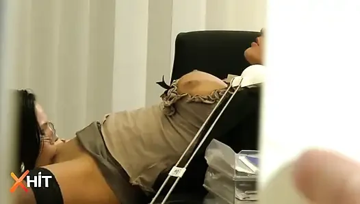 Verführerische Pussy Licking Compilation mit Denisa Doll und Freunden