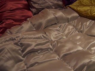 ผ้าไหมผ้าปูที่นอน