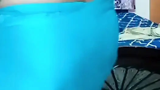 Бхабхи Не Ванная Ме Кхоли Чоли