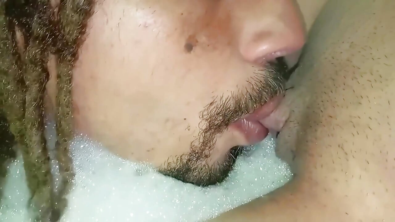 Chupei a Pica Dele No Banho E Fodemos at Gozar