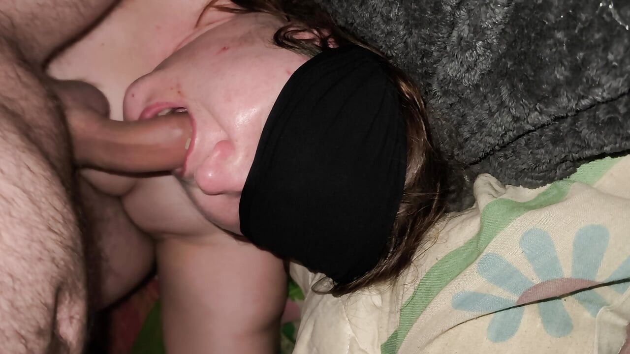 BBW wird gerne in den mund gefickt