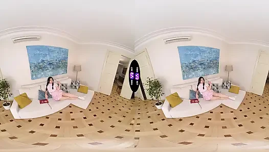 Ateşli amelia ost ıslak amını parmaklamak için matematiği bırakıyor - teenmegaworld