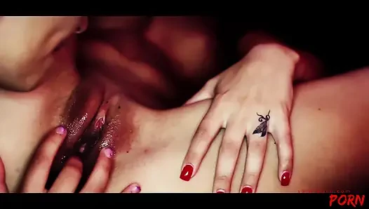 Cindy Hope ve Lana S çok bağlı