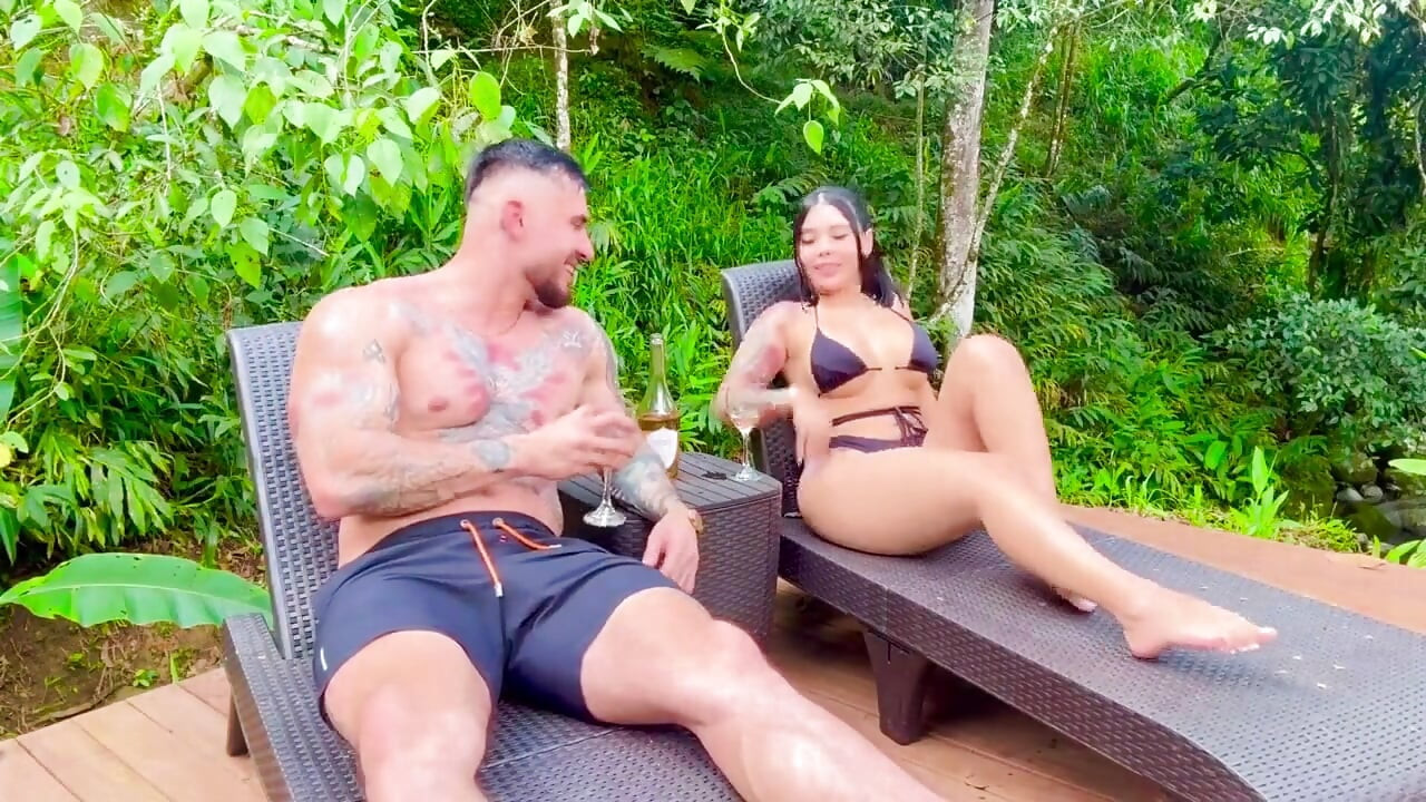 Sex in the Cabin with My Roommate Ends in Sex in the Busque, His Cum Drips Down My Pink Pussy