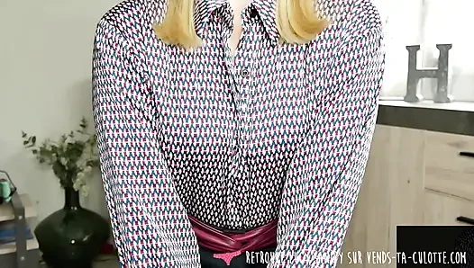 Vends-ta-culotte - çarpıcı Fransız ateşli kız mastürbasyonunuza rehberlik ederek seni aşağılamanın eğleniyor