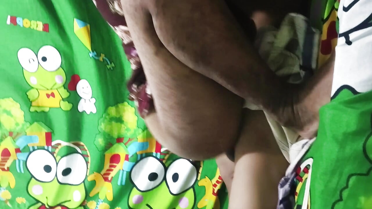 Um amigo meu que está hospedado na minha casa.