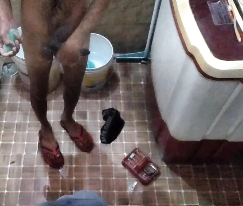 Cleaning my dildo