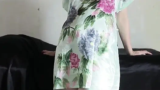 Cewek muslim india berhijab satin dengan lingerie seksi dientot gaya doggy sampai dicrot di dalam