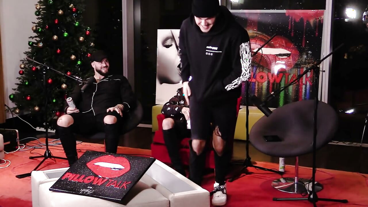 Brad sousa nanya sama jake paul sama kontolnya yang besar!! (Tana Mongeau Drama)