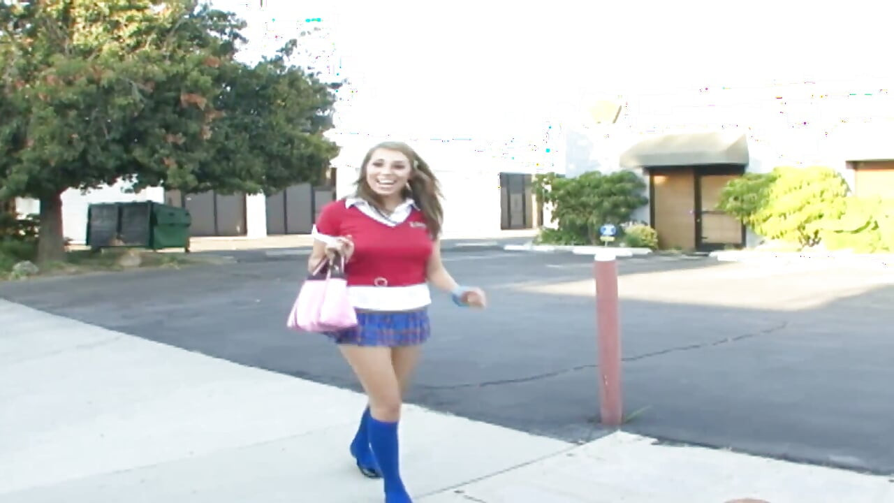 Sexy teen is getting fucked and facialized in ice cream truck