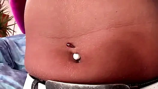 Büyük memeli orta yaşlı seksi kadınlar - (tam film)