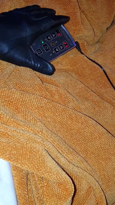 Another Evening Agonizing Myself, Feels Heavenly