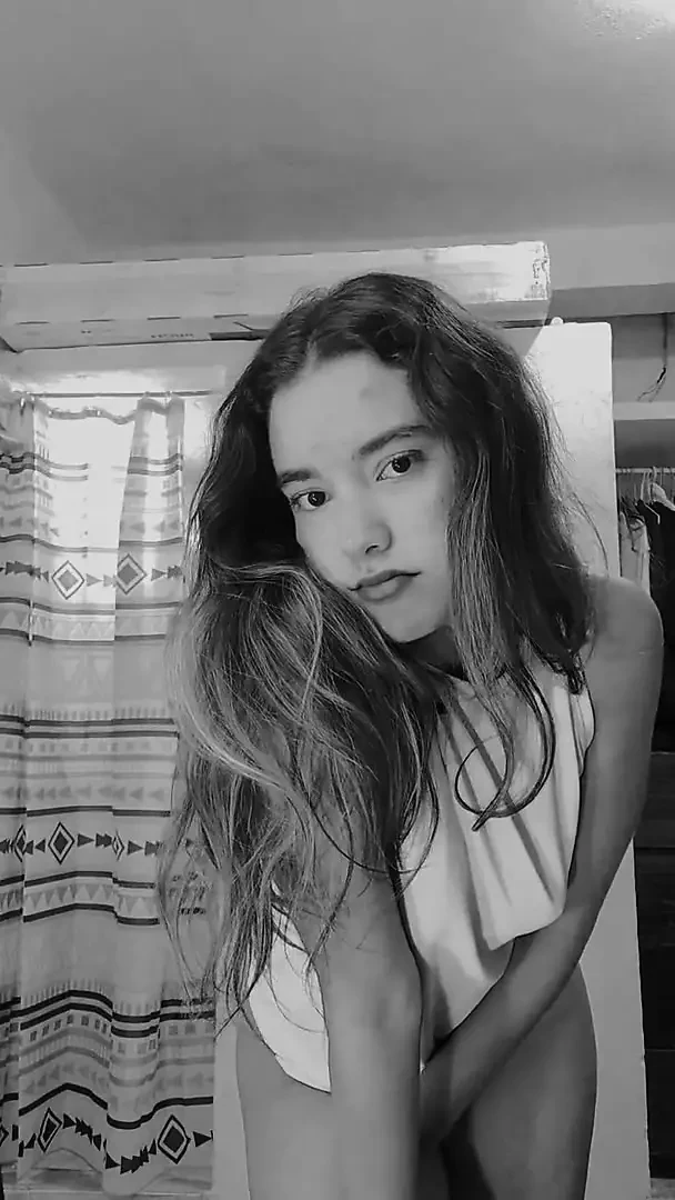 fabiolaR video
