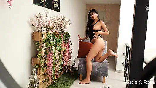 Ini tidak besar tetapi memiliki sesuatu tentang hal itu yang membuat Anda kecanduan