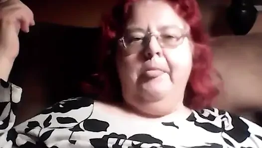 Live cam - perawat lagi makan pisang vicki