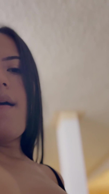 Powerful moment from "I'm staying at home with this girl"