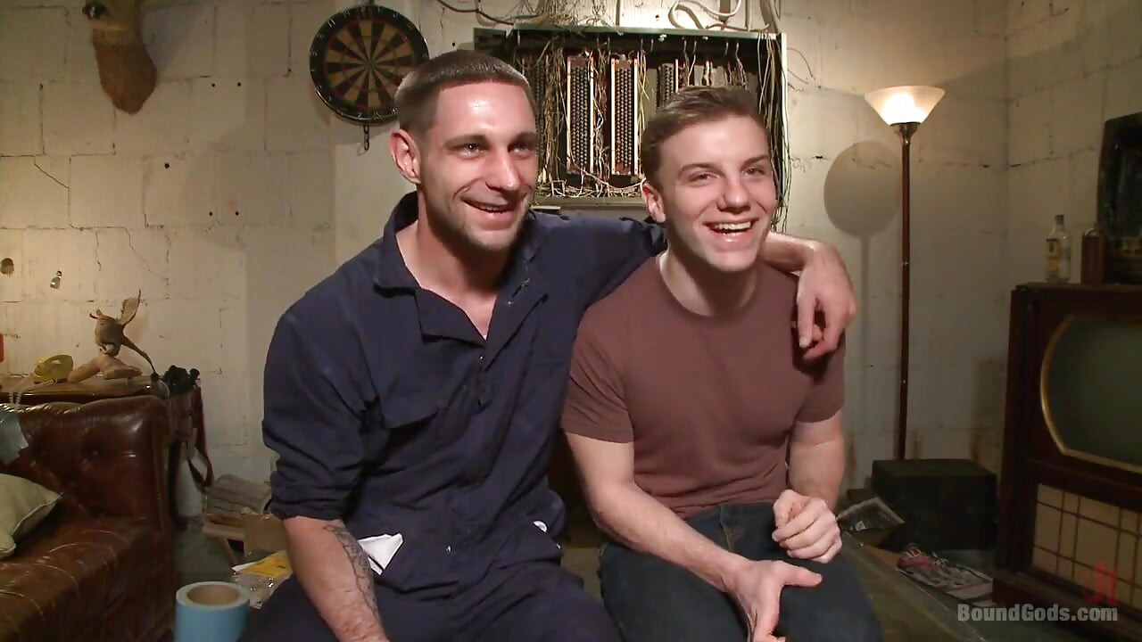 The creepy handyman series - the battle of the giant cocks