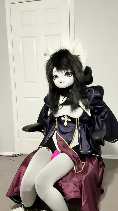 Furry Kigurumi Vibrating and Breathplay Collar