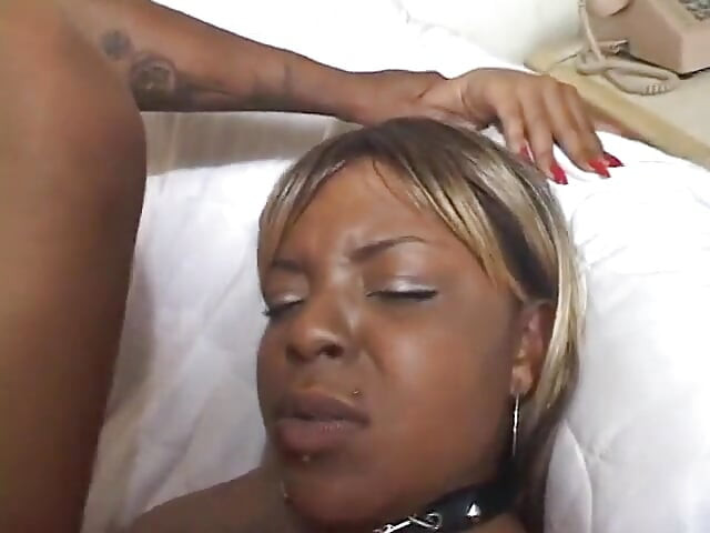 Black Girl Lets Guy Eat Out Her Ass Hole and Fucks Her
