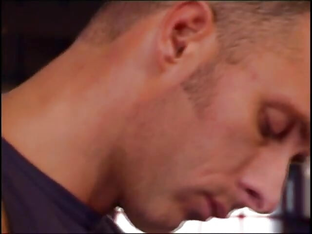 Muscular hunk gets a good fucking from his stunning girlfriend