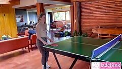 Real strip de ping pong - el ganador se lleva todo