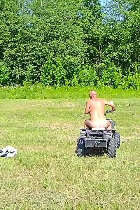 没穿内裤, 没问题