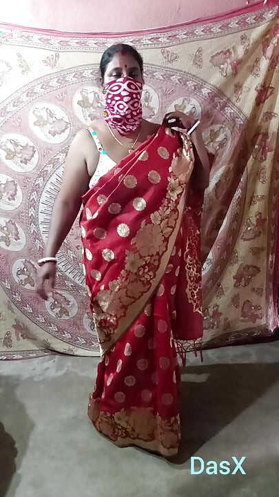 Πράσινο Saree Dropping Solo SFW