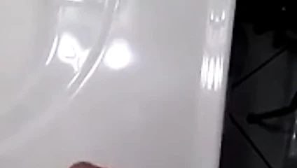 Güzel büyük boşalma!!