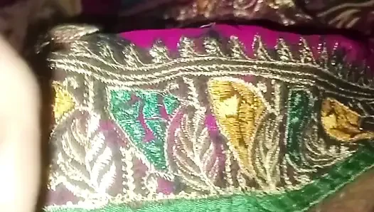 Desi bhabhi ki chudai viral MMS