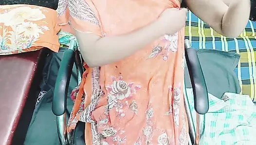 Indian Desi Village Sex Video with Hot Bhabhi