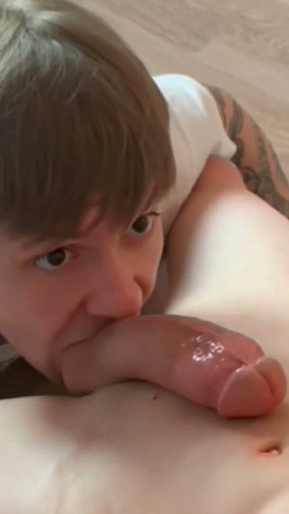 Cumshot from blowjob , twink sucks big dick | Clip 2