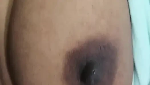 Video rekaman seks tante seksi india di kamar hotel!