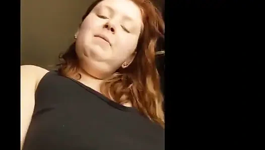 Cewek raksasa mendominasi pasangan