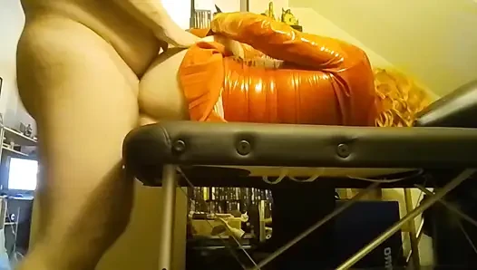 Massasage bankında sikiliyor