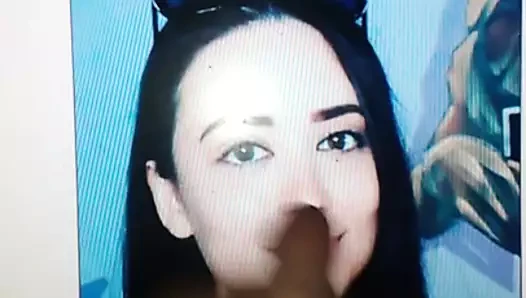 Sağladım üzerinde bir sıcak seksi esmer
