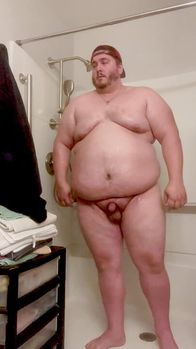Sexy Fat Muscle Chub Bear Bubba Burly Posing & Dripping