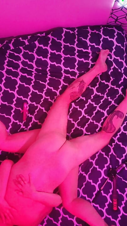 Pussy eating fisting leads to busting her guts up and sky cam creampie