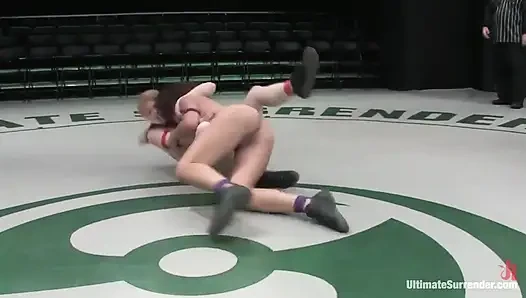 Madison Young, der Butcher (0-0) Gegen Karrlie Dawn the Anvil (0-0)
