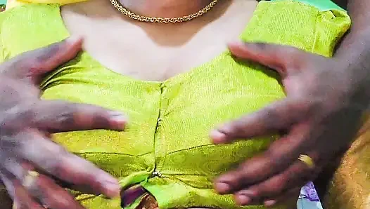 Indian hot wife bedroom Came out mouth with Boyfriend