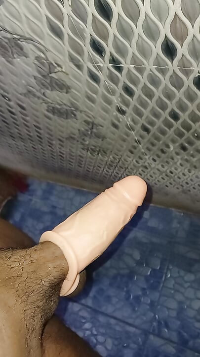 Hot panes condom jarking video