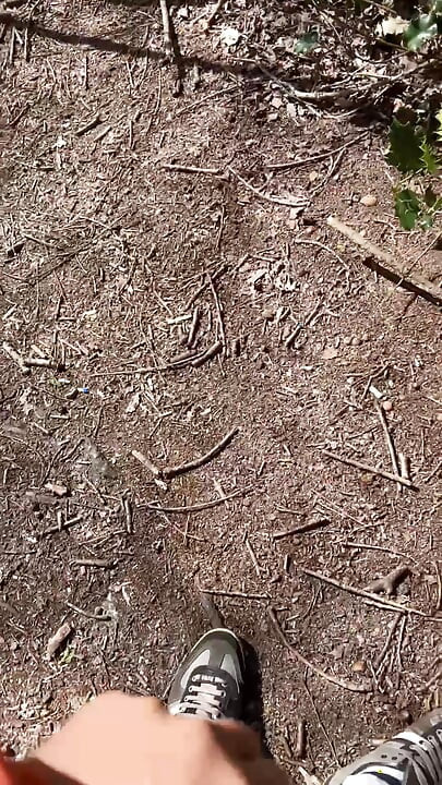 Looking around in the park, found that hungry married man looking for dick.
