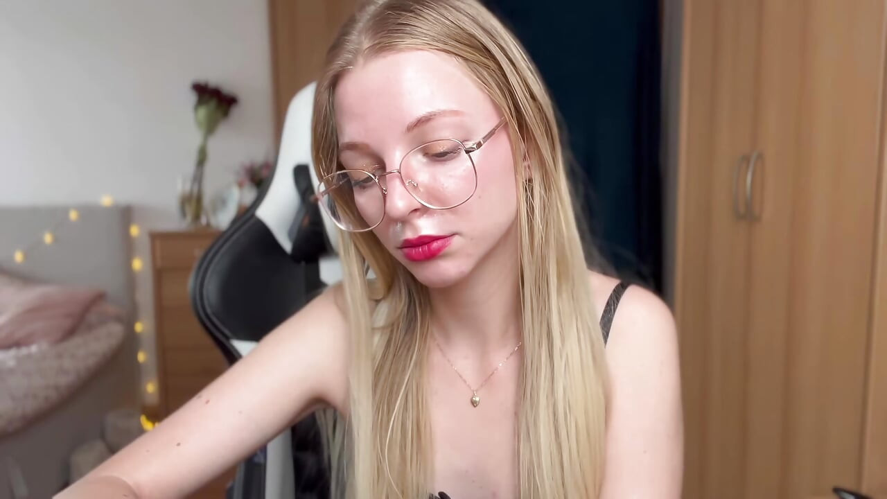 Asmr Femdom Therapist Appointment