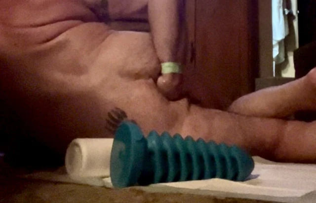 t’s late,your hole is hungry, you need to take things into your own hands. Love Friendly Toy Bloomer