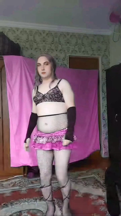 Youtube'da Kitty_Cross