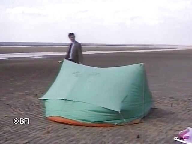 Xkiss - Mc been on the beach, part 4