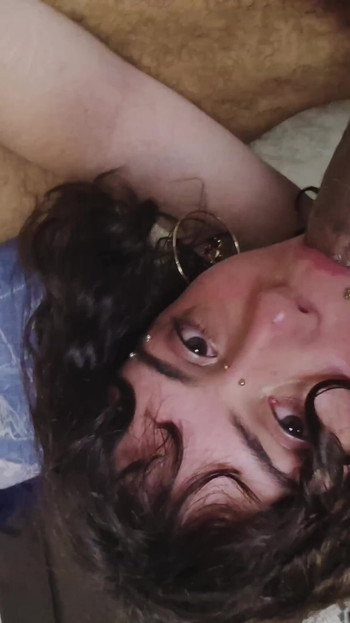 Nezaobilazan trenutak iz "BBC on Big Booty Girl Analni Creampie"