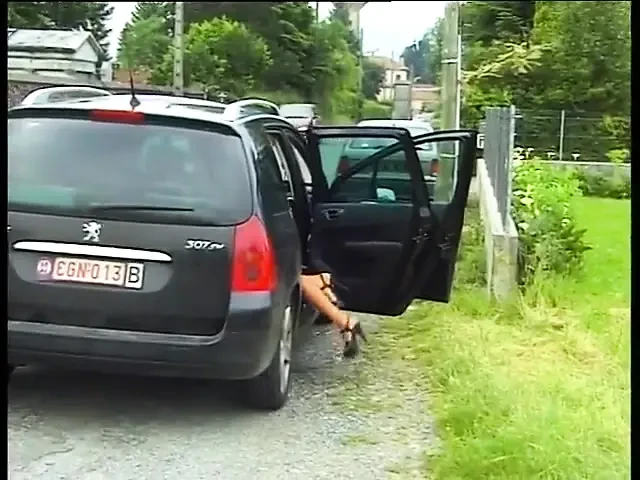 outdoor,milf,cougar,vintage